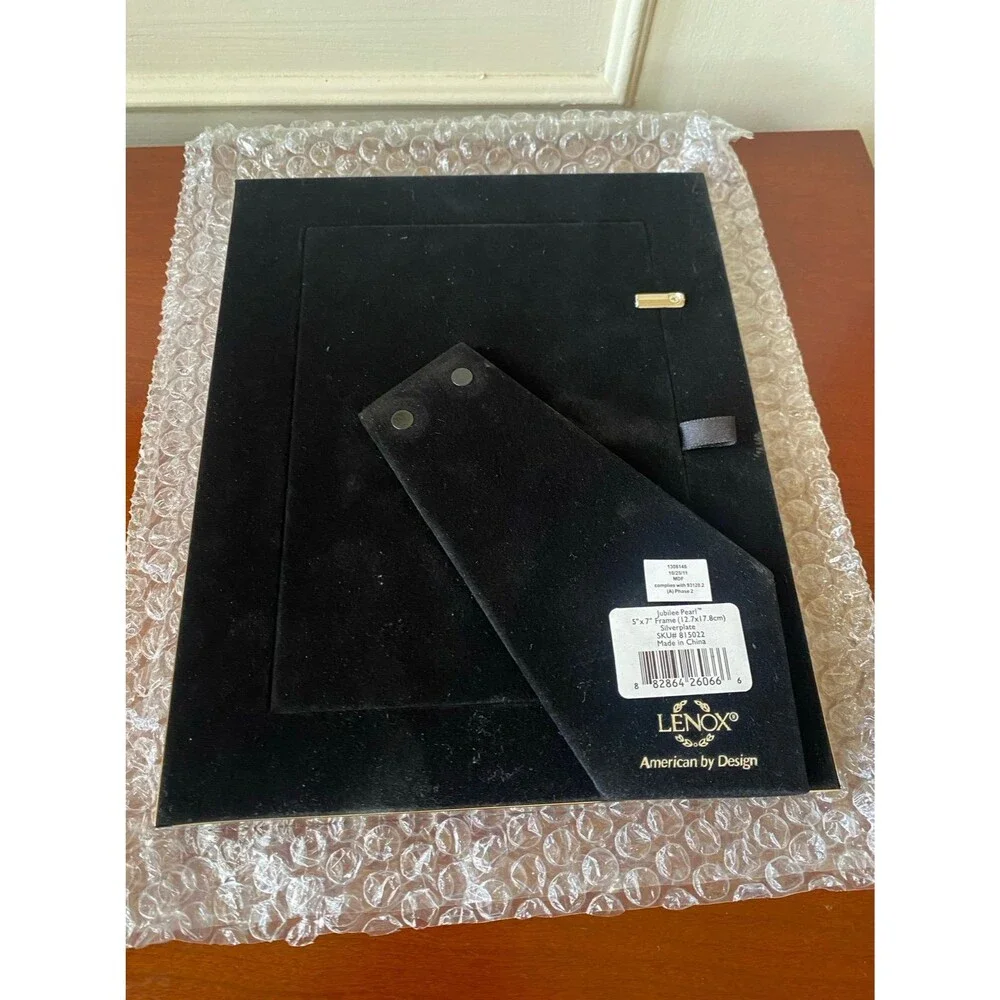 Lenox Jubilee Pearl 5x7 Picture Frame Wedding Anniversary NIB